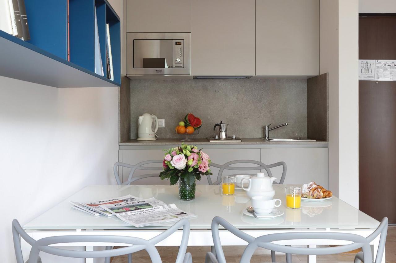 Contempora Apartments - Elvezia 8 - E22 มิลาน ภายนอก รูปภาพ